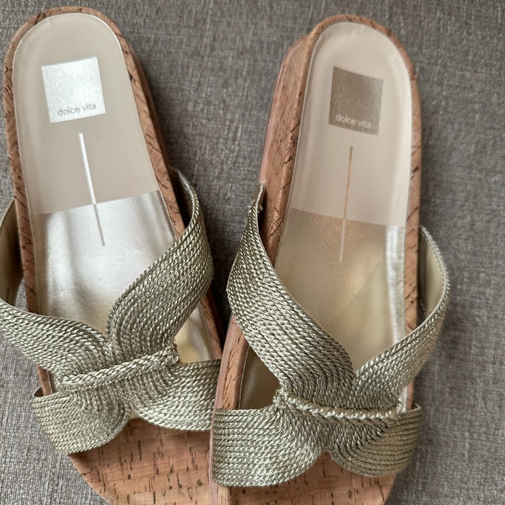 Dolce Vita Gold Woven Cork Sandals - Picture 6 of 7